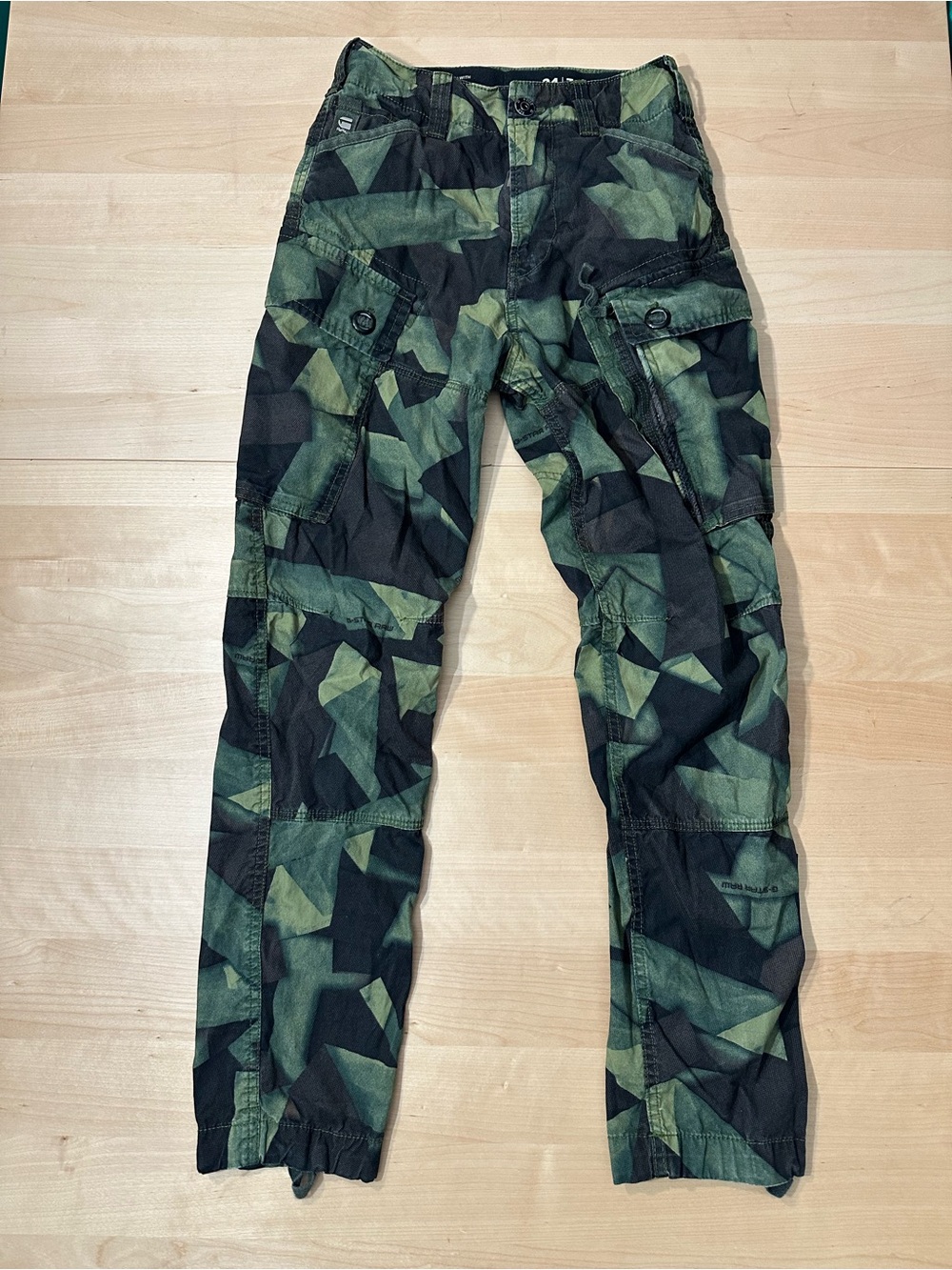 G-Star Green & Black Geometric Camo Cargo Pants 24x32